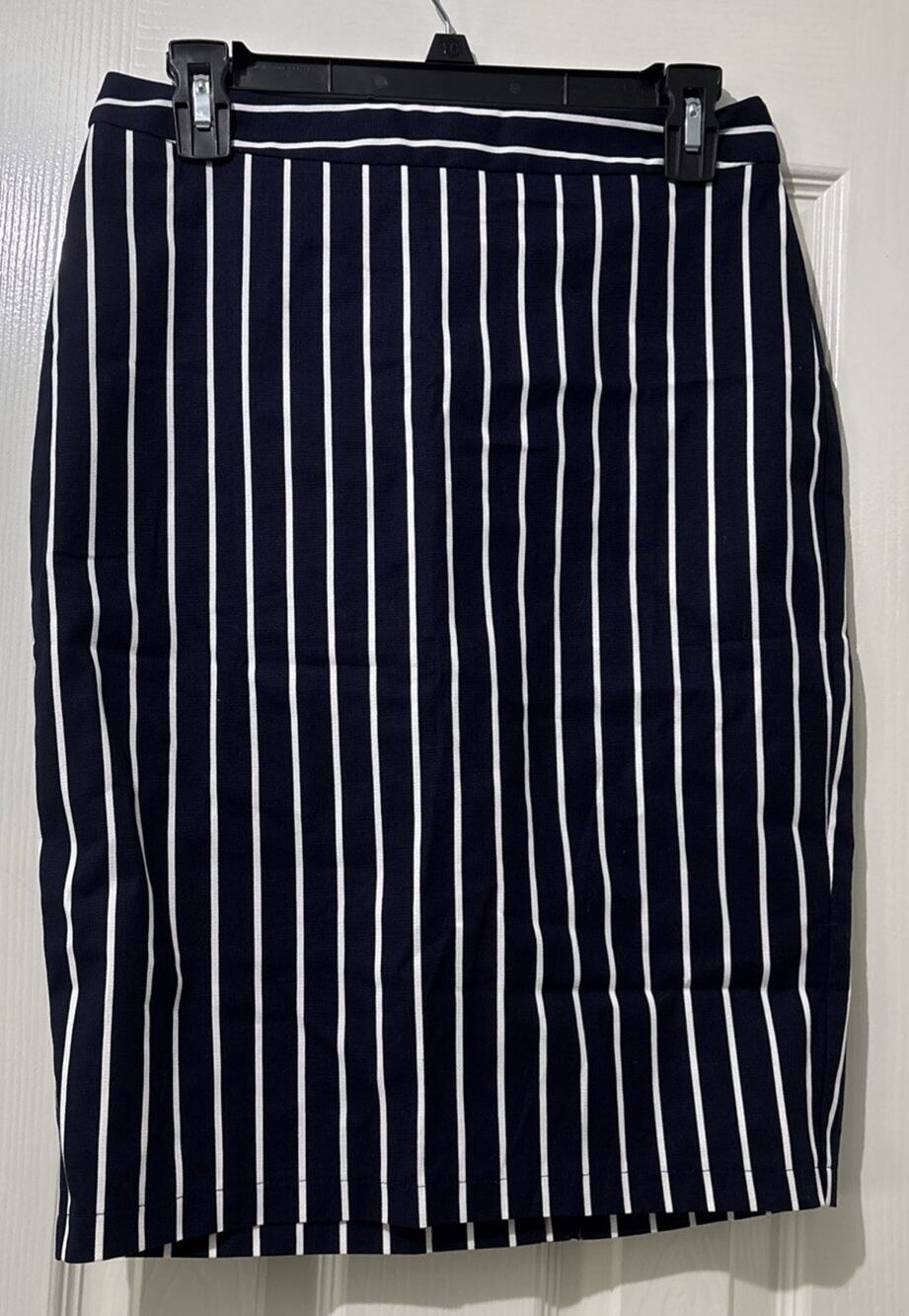 Kate Kasin NWT Pencil Skirt Blue White Striped Knee Length Work Career Size M